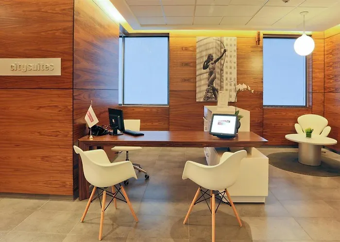 Apartahotel Express By Marriott Ciudad De Santa Fe