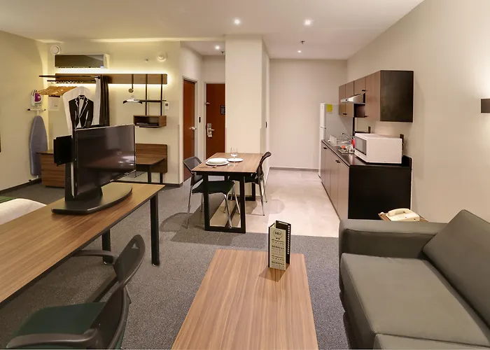 Express By Marriott Ciudad De Santa Fe Apartahotel 4*