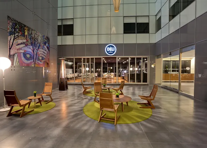 Express By Marriott Ciudad De Santa Fe Apartahotel 4*