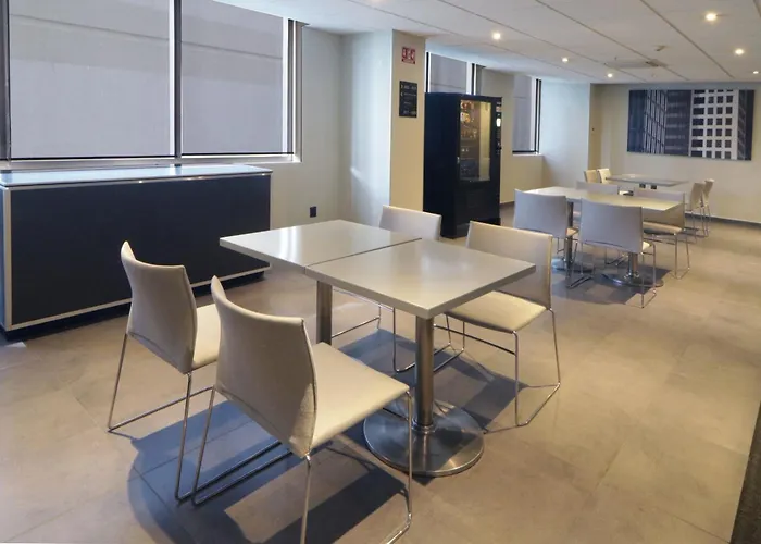 Express By Marriott Ciudad De Santa Fe Apartahotel 4*