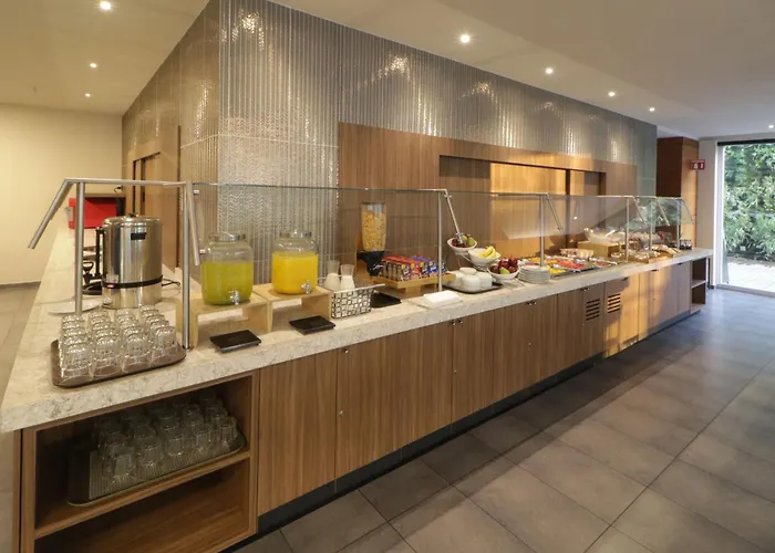 Express By Marriott Ciudad De Santa Fe 4*