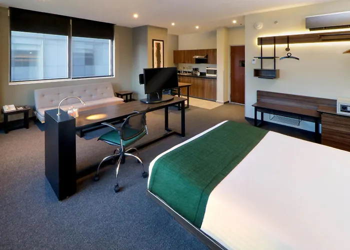 Express By Marriott Ciudad De Santa Fe Apartahotel 4*